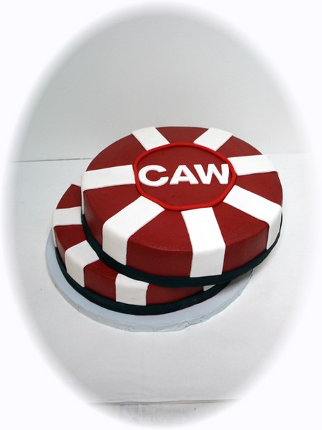 casino chips Grooms Cake.jpg