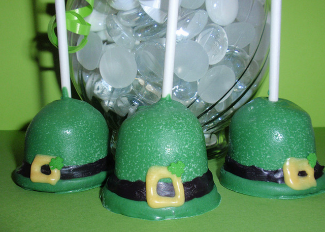 Leprechaun cake pops for Saint Patrick's Day.PNG