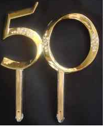 Golden anniversary love cake topper picture.PNG