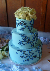 Bright blue wedding cake with dark bloom flower tree with fresh floral wedidng cake topper picture.PNG