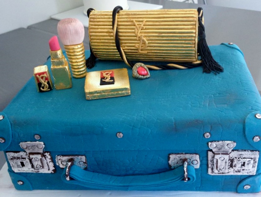 Turquoise Suitcase Cake with Gold Purse & Make-Up.JPG