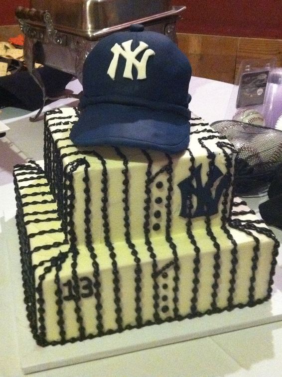 New York Yankees theme 2 tier Groom's Cake.JPG