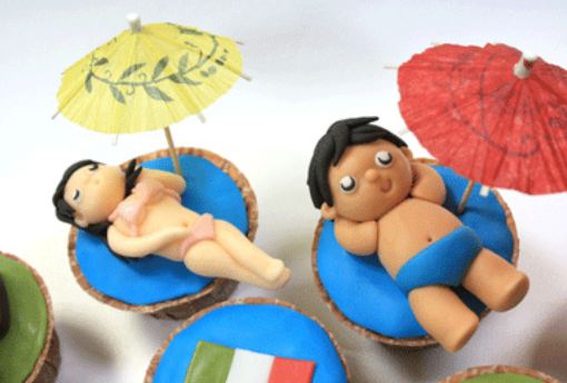 Relaxing at the beach cupcakes.JPG