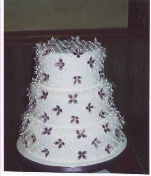 photo of 3 Tier Wedding Cake.jpg