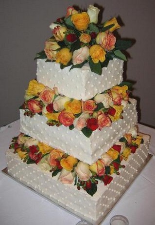 square wedding cake with colorful roses picture