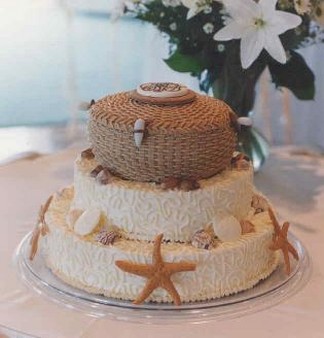 beach backet wedding cake