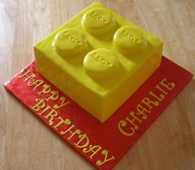 Lego block birthday cake.jpg