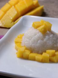 Mango Sticky Rice_a great Thai desert.jpg