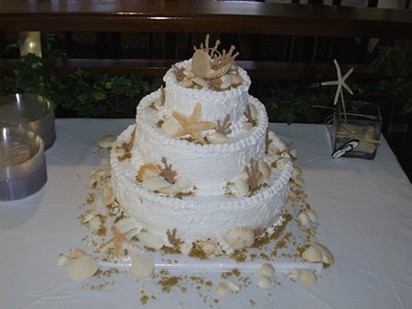 beach wedding cake